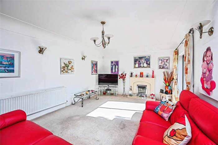5 Bedroom Detached House For Sale In Sunrise Close, Grassendale, Liverpool, L19