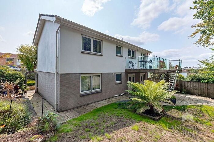 4 Bedroom Detached House For Sale In Burnett Road, Crownhill, Plymouth, PL6