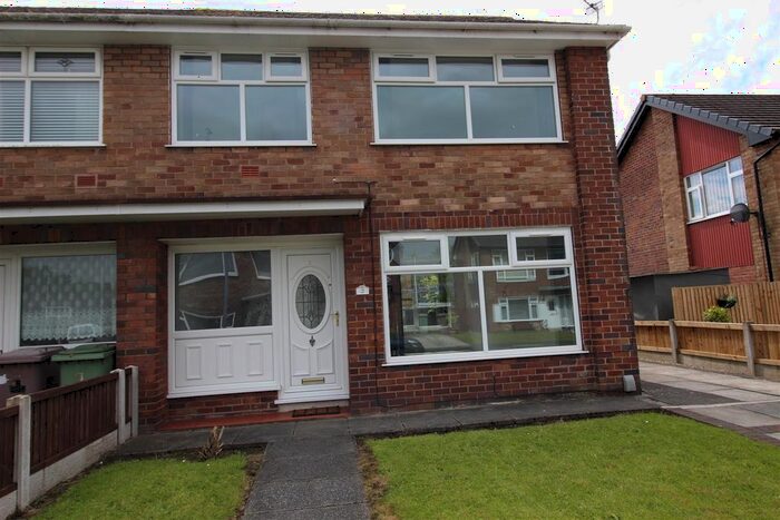 3 Bedroom Semi-Detached House To Rent In West End Grove, Haydock, St. Helens, WA11