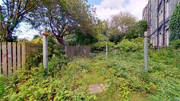 1 Bedroom Flat To Rent In Albert Street, Leith, Edinburgh, EH7
