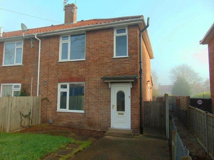 4 Bedroom Terraced House To Rent In Cadge Road, Norwich, NR5