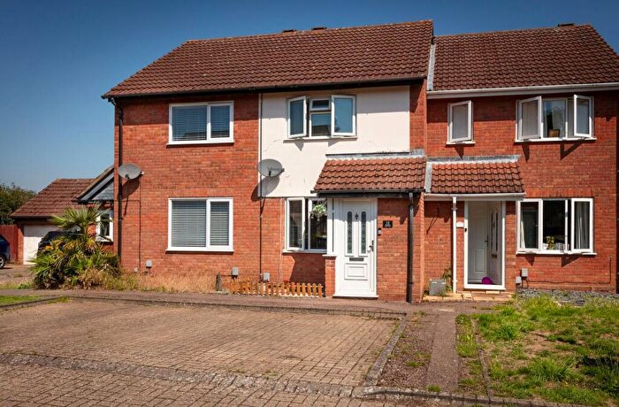 2 Bedroom Terraced House For Sale In Cedar Close, Shefford, SG17