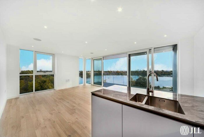 2 Bedroom Apartment To Rent In Coster Avenue London, N4