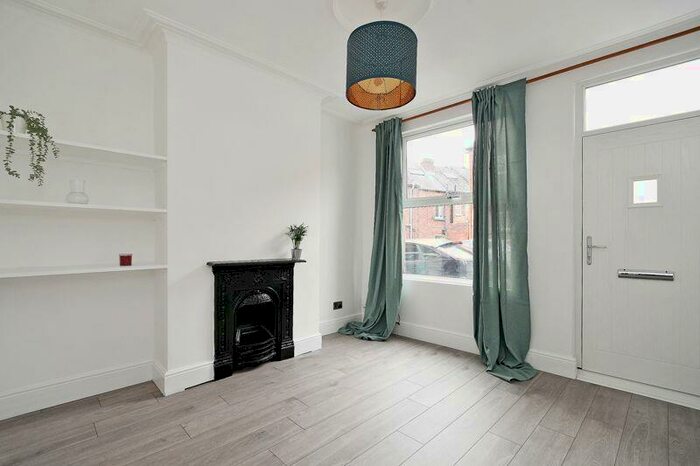 2 Bedroom Terraced House To Rent In Thirlmere Road, Sheffield, S8