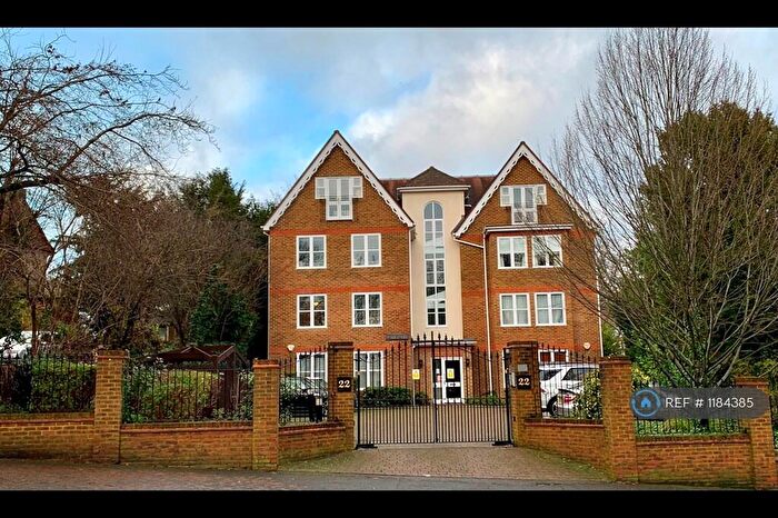 2 Bedroom Flat To Rent In Sener Court, South Croydon, CR2