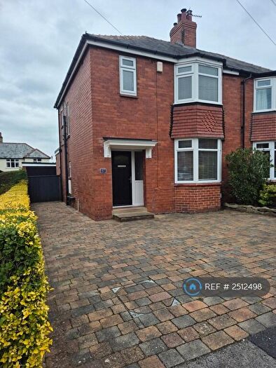 3 Bedroom Semi Detached House To Rent In Harlow Crescent, Harrogate, HG2