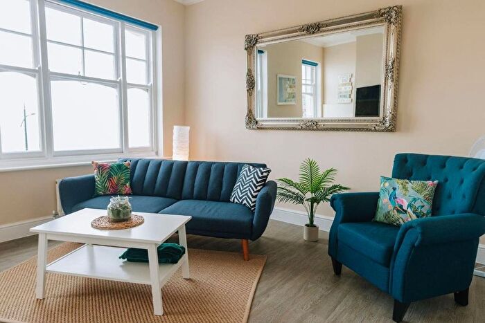 1 Bedroom Flat To Rent In High Street, Margate, CT9