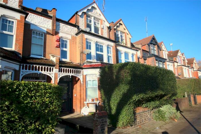 1 Bedroom Flat To Rent In High Road, London, N20