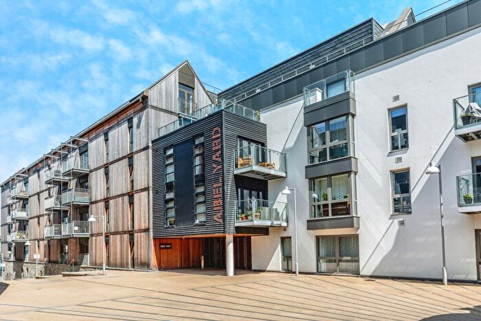 2 Bedroom Flat For Sale In The Gateway, Bristol, BS1