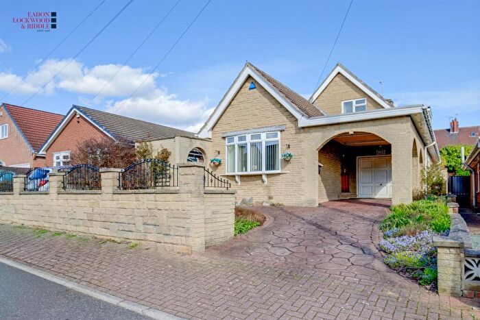 4 Bedroom Detached Bungalow For Sale In Stag Crescent, Rotherham, S60