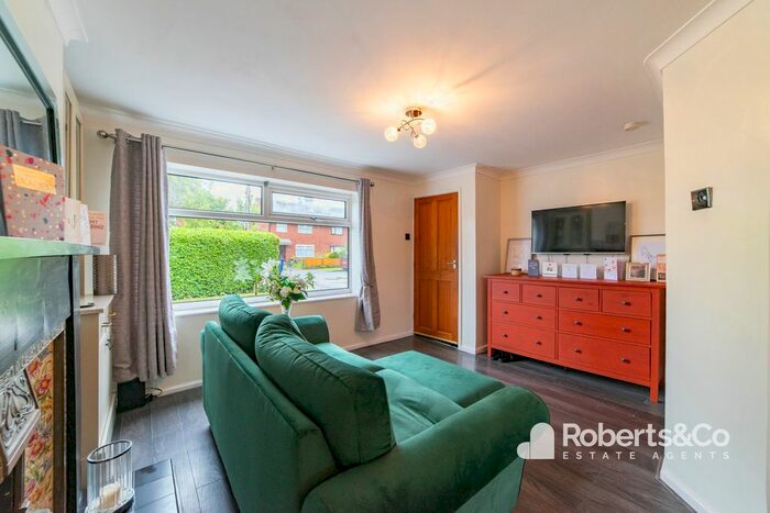 2 Bedroom Semi-Detached House For Sale In Parrock Close, Penwortham, Preston, PR1