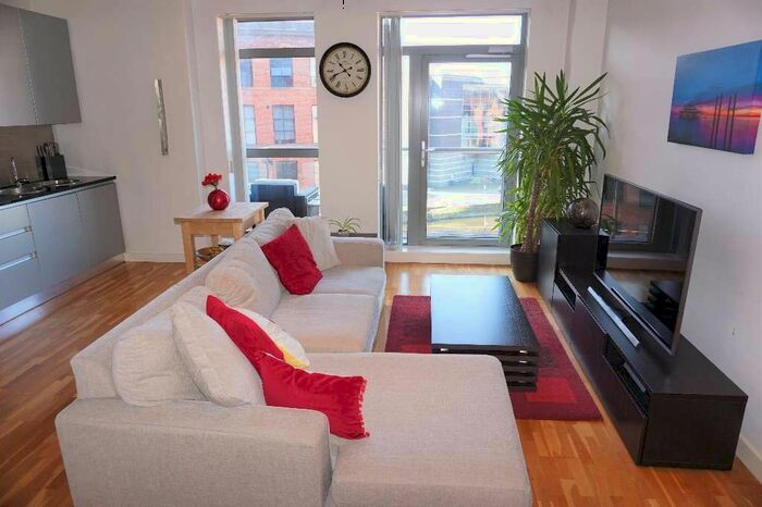2 Bedroom Flat To Rent In Roberts Wharf Neptune St, Leeds, LS9