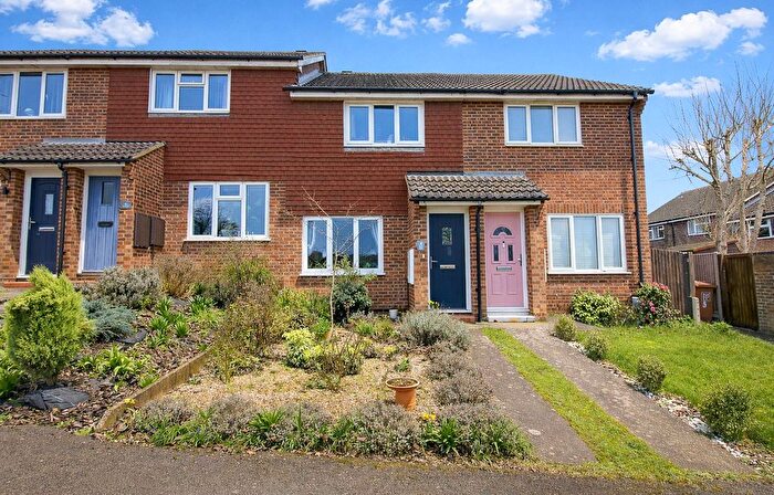 2 Bedroom Terraced House For Sale In Byron Close, Hitchin, SG4