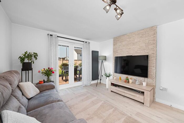 4 Bedroom Detached House For Sale In Eardly Court, Armadale, EH48