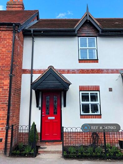 2 Bedroom Terraced House To Rent In Station Road, Hungerford, RG17