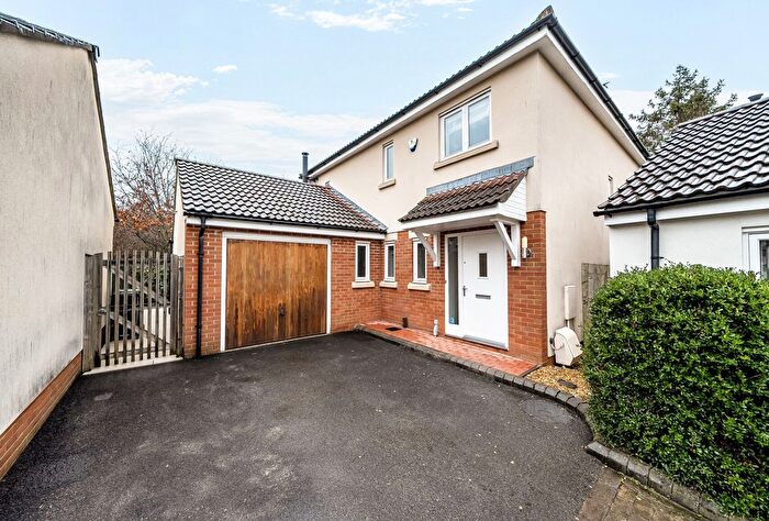 4 Bedroom Detached House For Sale In Stone Hill View, Bristol, Gloucestershire, BS15