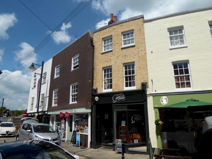 1 Bedroom Flat To Rent In The Borough, Canterbury, CT1