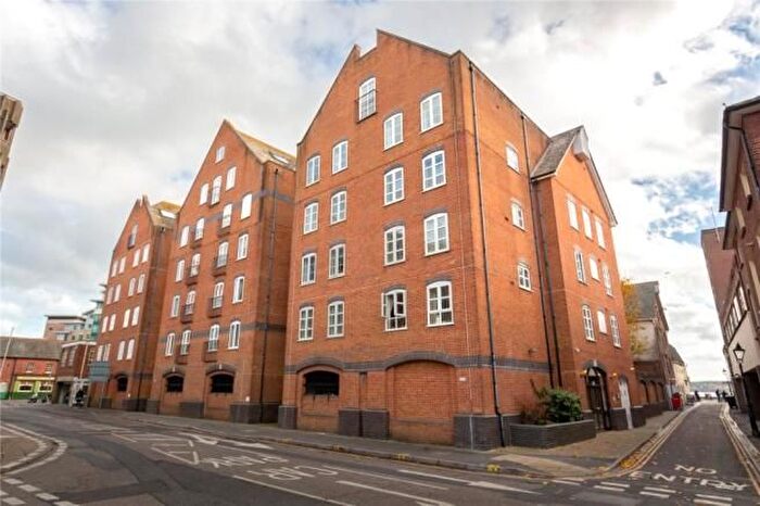 Studio To Rent In Quay Point, Poole, BH15