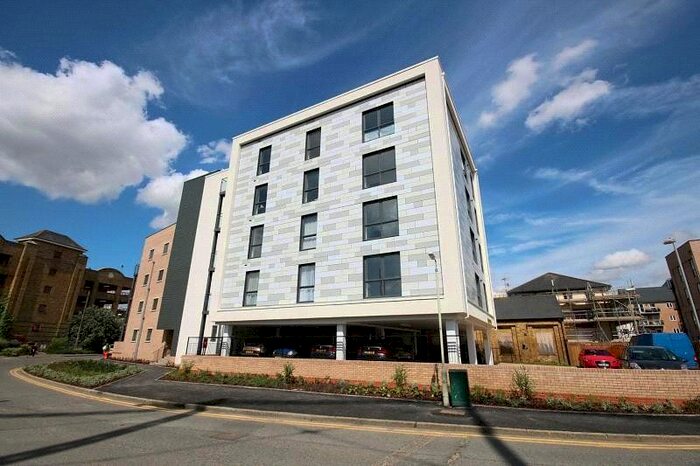 1 Bedroom Flat To Rent In Wharf Road, Chelmsford, Essex, CM2