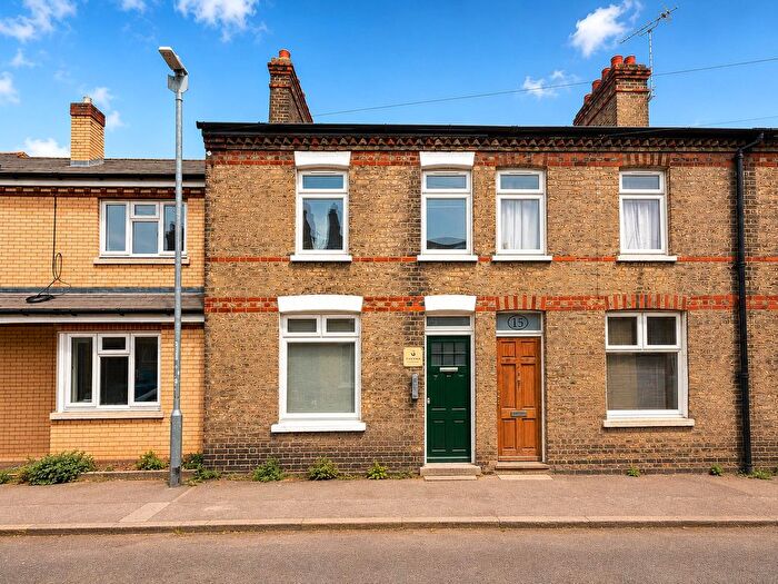 1 Bedroom Flat To Rent In Thoday Street, Cambridge, Cambridgeshire, CB1