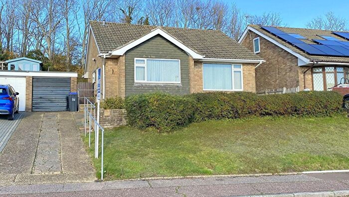 2 Bedroom Bungalow For Sale In Slonk Hill Road, North Shoreham, West Sussex, BN43