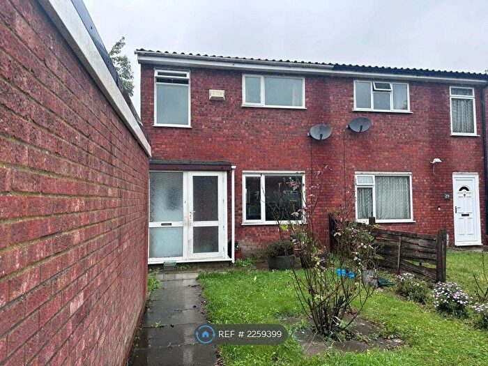 3 Bedroom Semi-Detached House To Rent In Hale Avenue, Stony Stratford, Milton Keynes, MK11