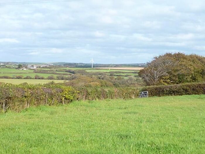 2 Bedroom Bungalow To Rent In Hersham, Bude, EX23