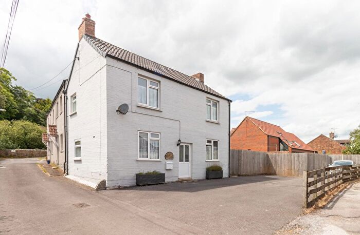 3 Bedroom Detached House For Sale In Westover, Langport, Somerset, TA10