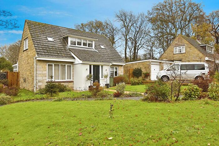 3 Bedroom Property To Rent In Hollow Glade, Godshill, PO38