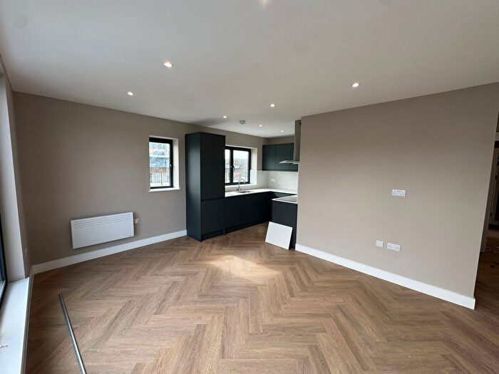 2 Bedroom Flat To Rent In Hemel Hempstead, HP1