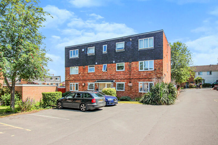 2 Bedroom Apartment To Rent In Helmsdale, Greenmeadow, Swindon, SN25