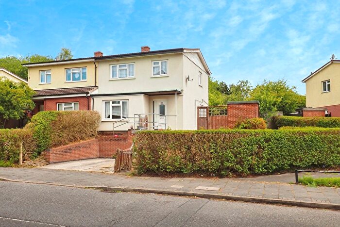 3 Bedroom Semi Detached House For Sale In Cockington Road, Bilborough, Nottingham, NG8