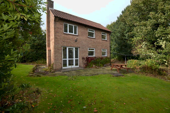 3 Bedroom House To Rent In Handsworth Road, Sheffield, S13