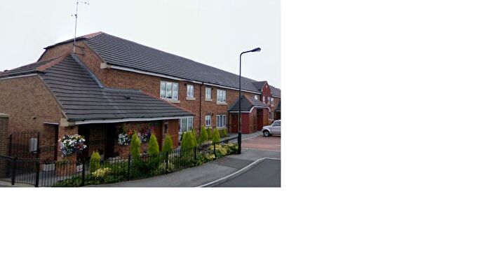 2 Bedroom Flat To Rent In Mansfield View, Sheffield, S12