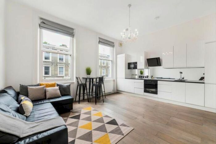 1 Bedroom Flat To Rent In Gloucester Place, Marylebone, London, W1U