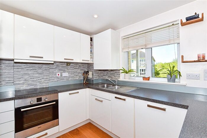 2 Bedroom Flat For Sale In Alisander Close, Holborough Lakes, Snodland, Kent, ME6