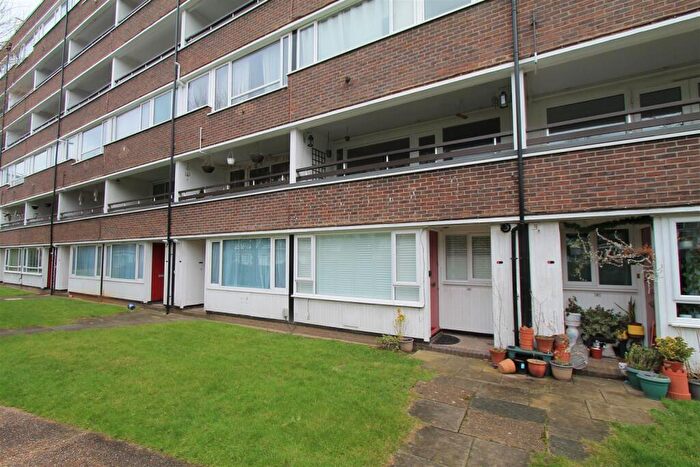 Studio To Rent In Fair Acres, Bromley, BR2