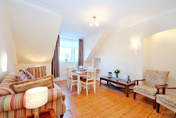 2 Bedroom Flat To Rent In Erskine Street, City Centre, Aberdeen, AB24