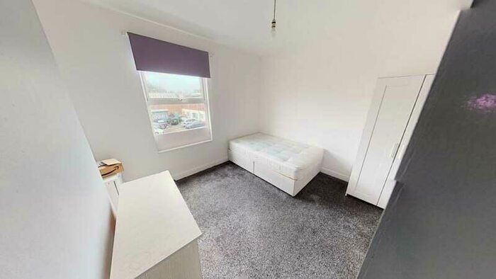 3 Bedroom Terraced House To Rent In Harold Terrace, Hyde Park, Leeds, LS6