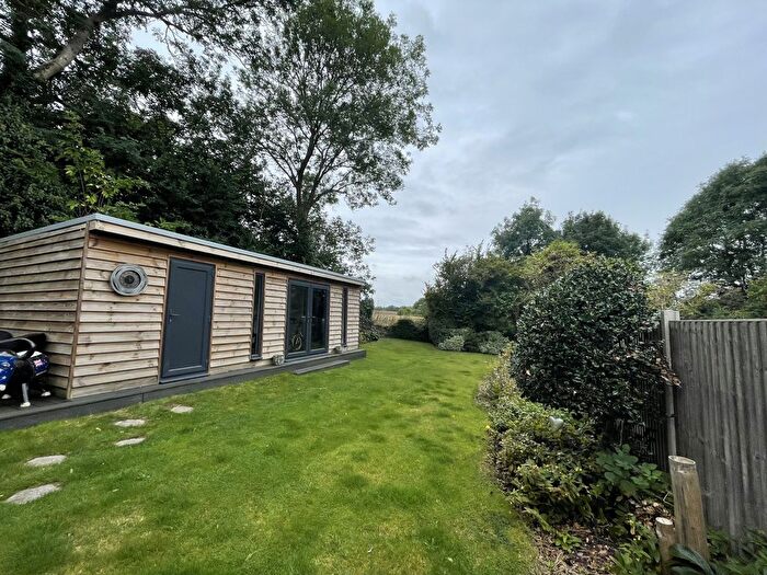 2 Bedroom Semi-Detached House For Sale In Tower Close, Hitchin, SG4