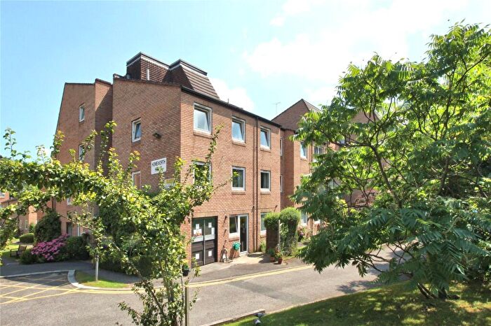 1 Bedroom Retirement Property For Sale In Mount Hermon Road, Woking, Surrey, GU22