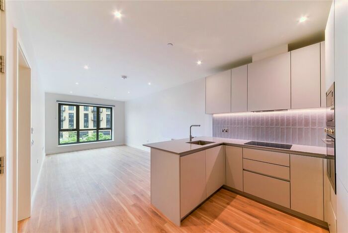 1 Bedroom Flat To Rent In Lyons Dock House, Oldfield Lane North, Greenford, UB6