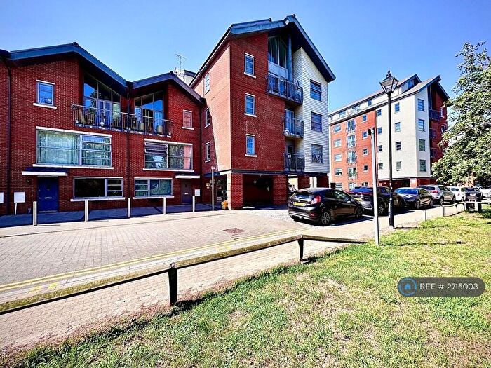 1 Bedroom Flat To Rent In Rotary Way, Colchester, CO3