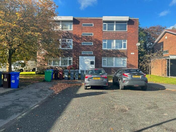 1 Bedroom Flat To Rent In Peveril Crescent, Chorlton Cum Hardy, Manchester, M21