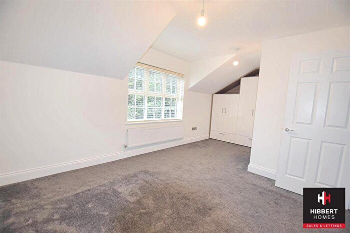 5 Bedroom Semi-Detached House To Rent In Hazelmere Gardens, Sale, M33