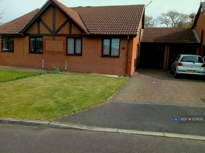 2 Bedroom Bungalow To Rent In Moor Lane, Southport, PR8