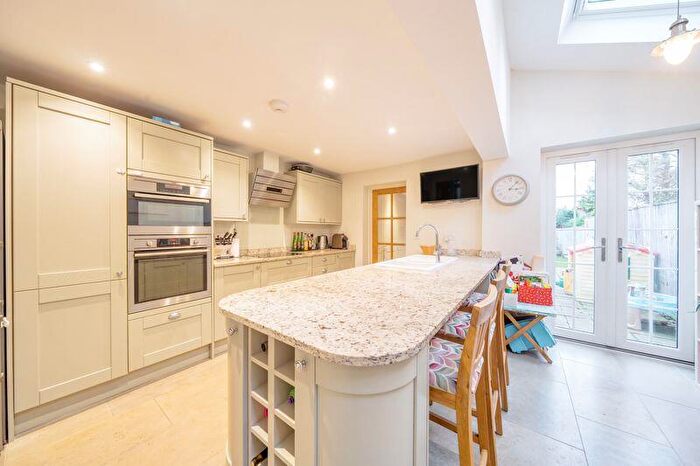4 Bedroom End Of Terrace House For Sale In Oxford Road, Oxford, OX4