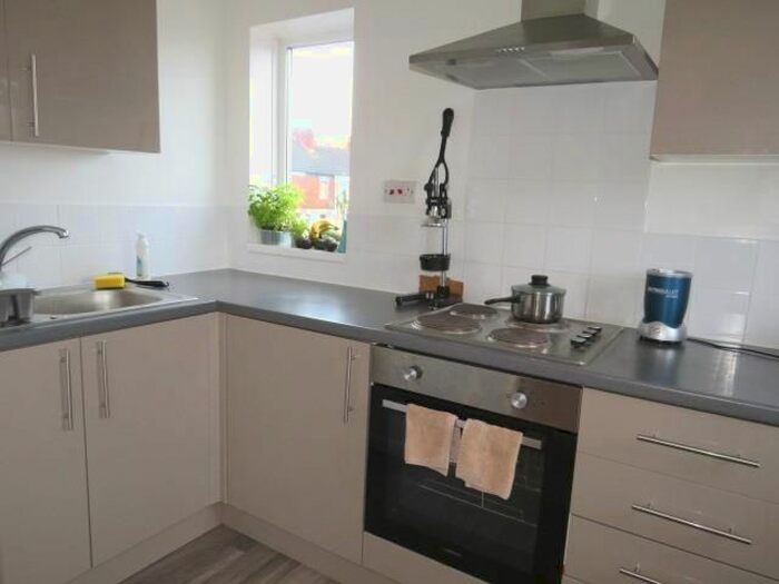 1 Bedroom Studio To Rent In Broadley Close, Hull HU9