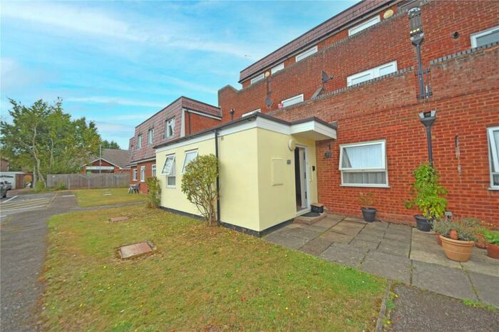 1 Bedroom Apartment To Rent In Straight Bit, Straight Bit, Flackwell Heath, Buckinghamshire, HP10