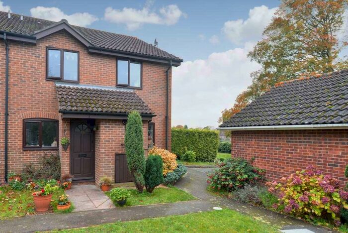 2 Bedroom House To Rent In Epsom Downs, KT17